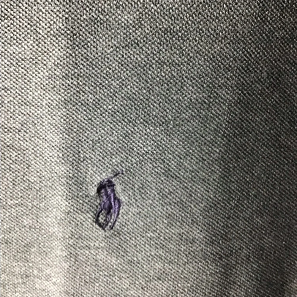 Ralph Lauren closure sleeve pull